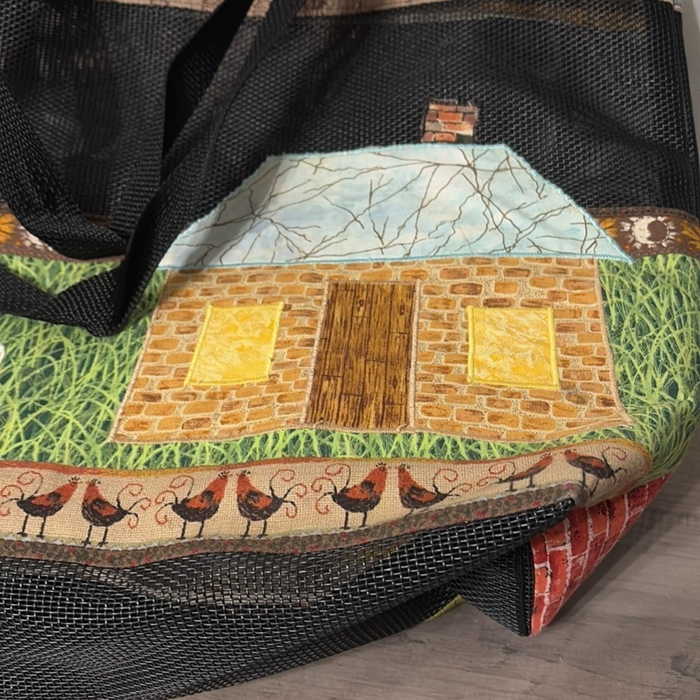 PRE OWNED HOMEMADE FARMHOUSE TRACTOR CHICKENS SHOPPING TOTE BAG WITH MESH - Picture 3 of 13